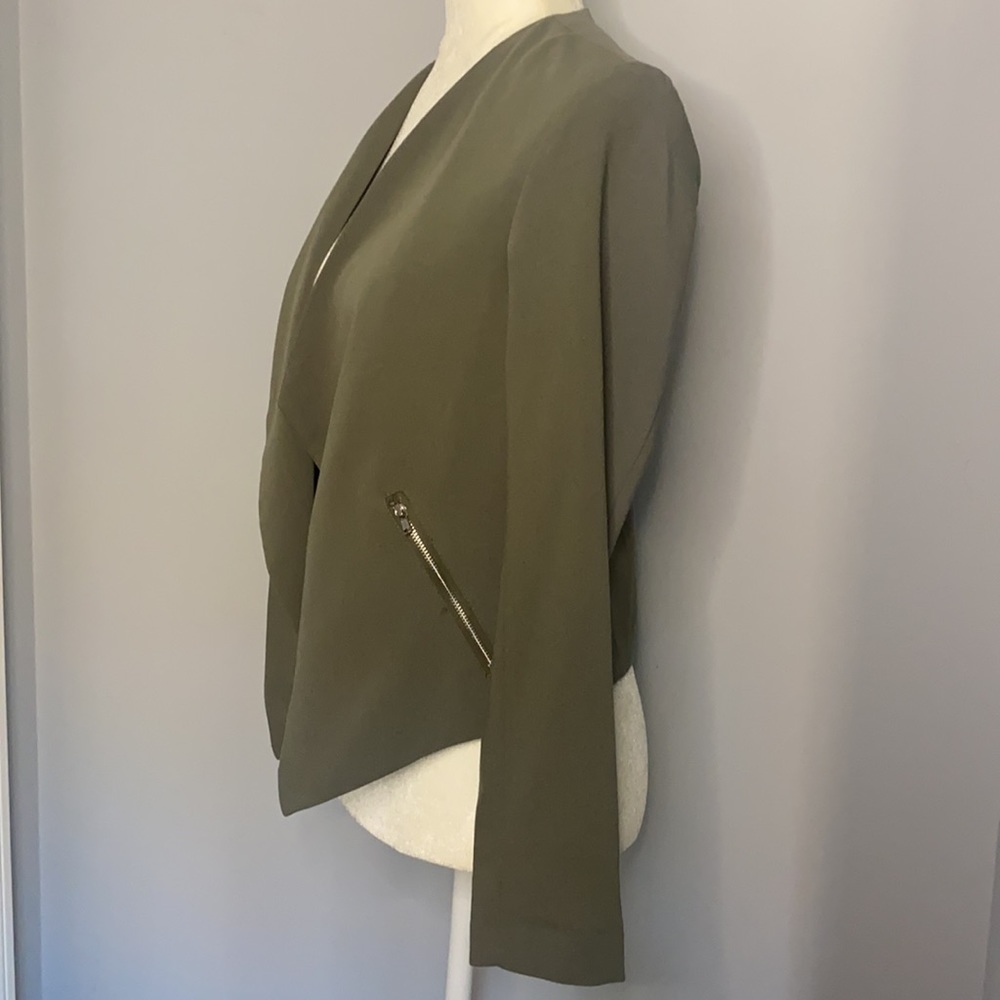 H&M Blazer - Picture 3 of 5